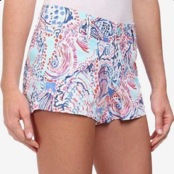 Lilly Pulitzer Walsh Shorts - Picture 10 of 10